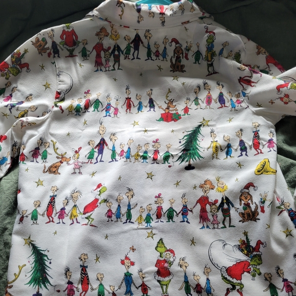 Pottery Barn Grinch adult pajama set size small - Picture 8 of 10